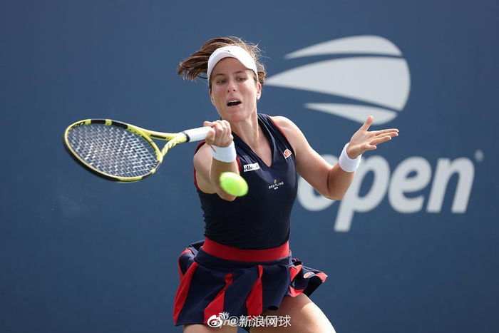 加拿大队引发争议!,阿扎伦卡官方宣布战术调整新规赛场气氛高涨 加拿大队引发争议!,阿扎伦卡官方宣布战术调整新规赛场气氛高涨