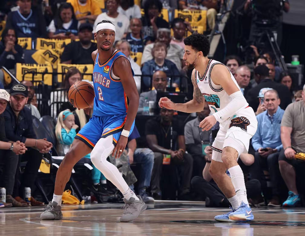  清晨突围战来临，罗马围绕NBA季后赛手感冰凉，悬念犹存，年轻球员得到机会